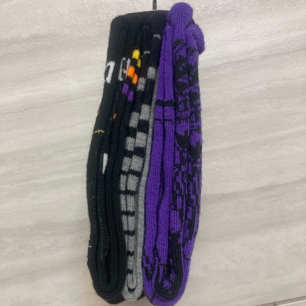 3 Pack Disney Hocus Pocus Socks - Picture 2 of 5